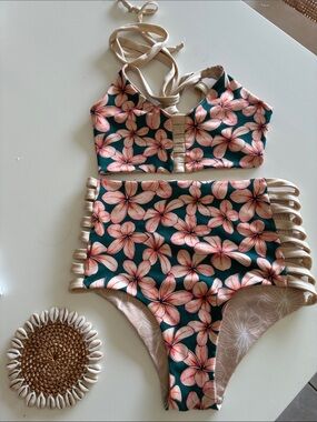 Little mermaids Hawaii Bikini set teal hibiscus
